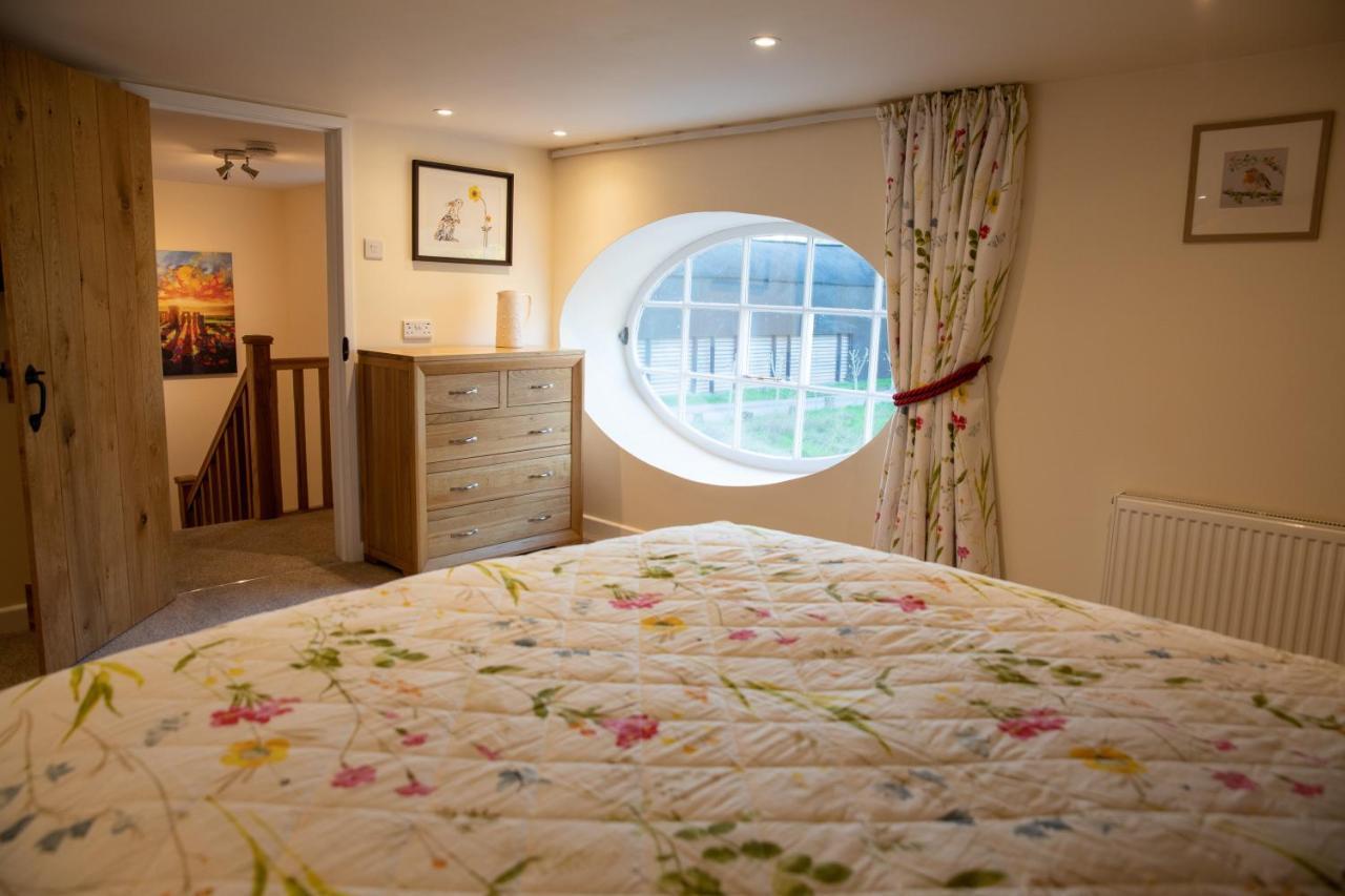 Rollestone Coach House Vila Shrewton Exterior foto