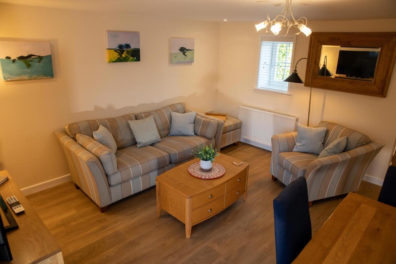 Rollestone Coach House Vila Shrewton Exterior foto